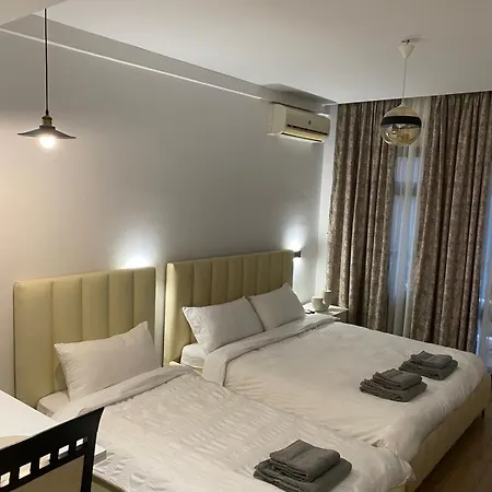 דירה Tirana Stay Suites *